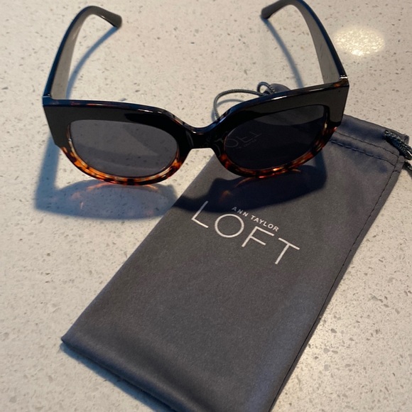 LOFT Accessories - Loft Sunglasses